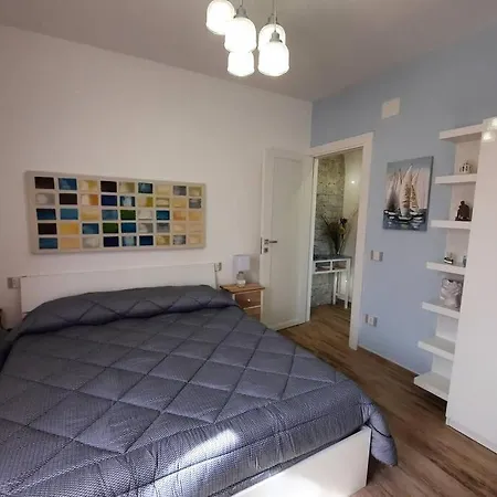 Casa Carla Al Duomo Апартаменты *