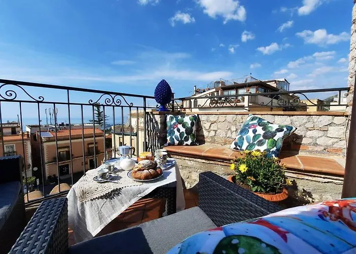 公寓 Casa Carla Al Duomo 陶尔米纳